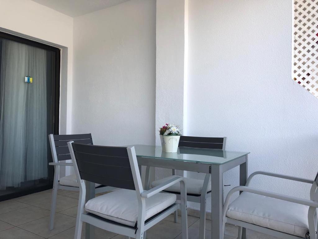 Lovely Apartment Seaview In Puerto Rico With Heated Swimming Pool, Free Wi-Fi And Free Private Parking Kültér fotó